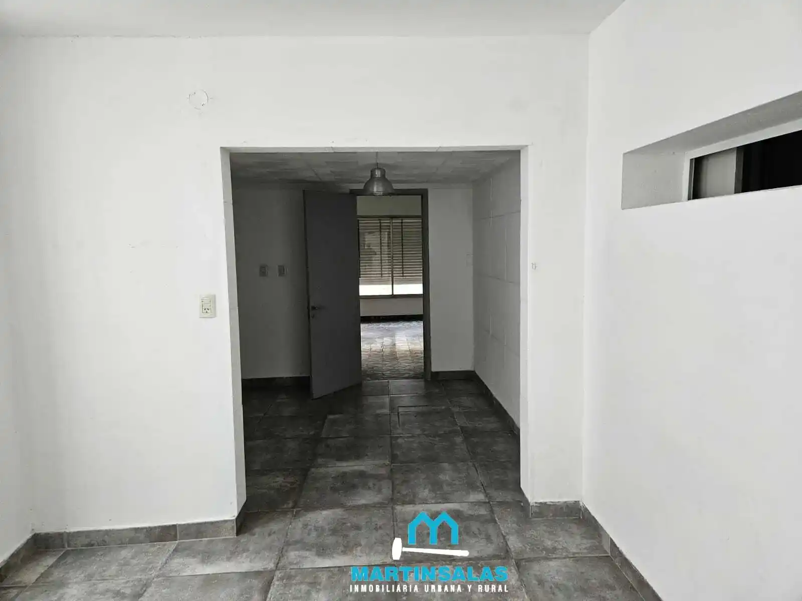 WhatsApp-Image-2023-10-31-at-10.19.50_5_11zon_5_11zon