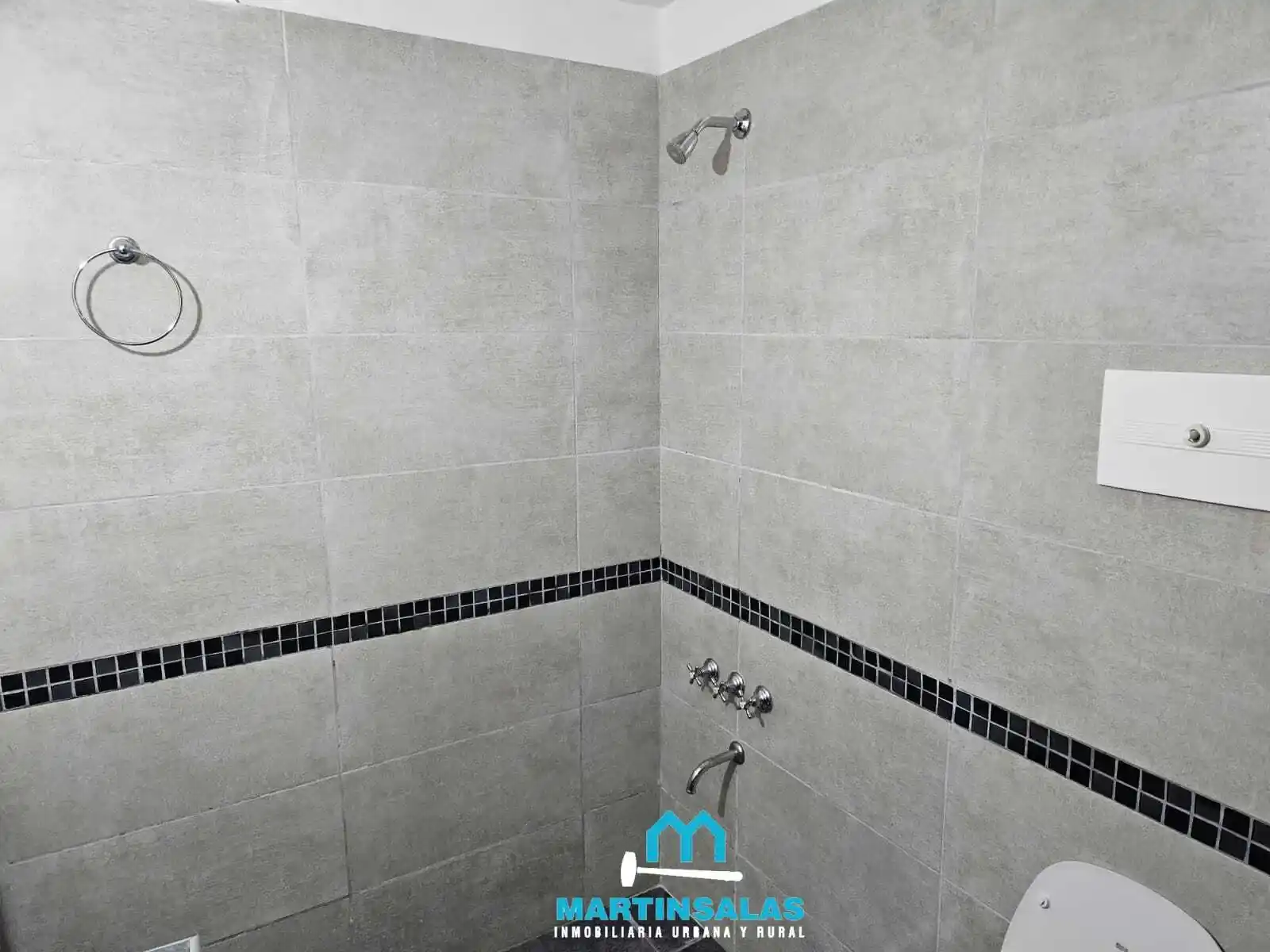 WhatsApp-Image-2023-10-31-at-10.19.57-2_18_11zon_18_11zon