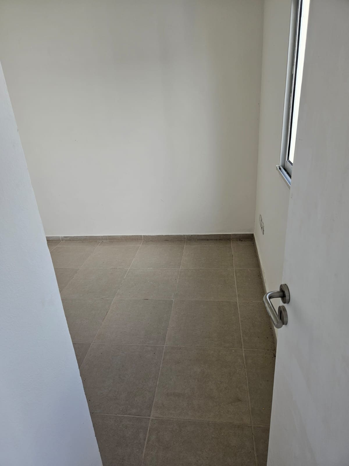 WhatsApp-Image-2024-03-21-at-17.08.59