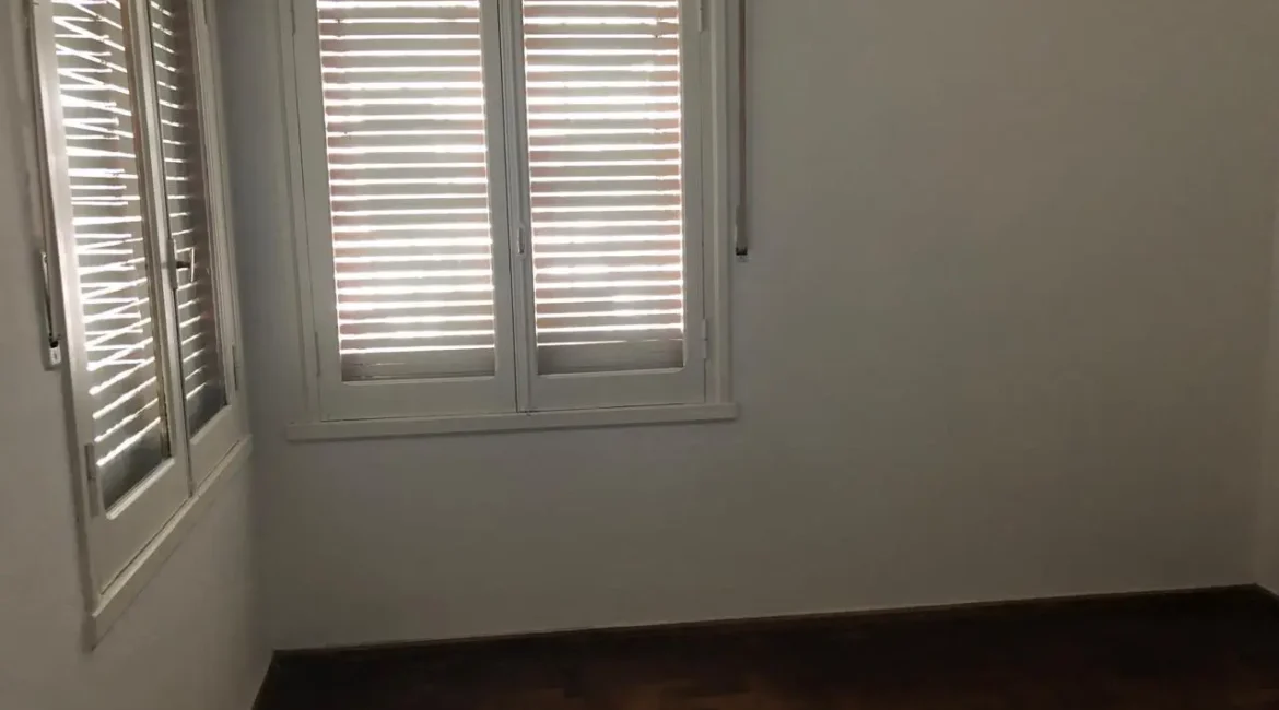 En Venta: Ezpeleta y Laprida