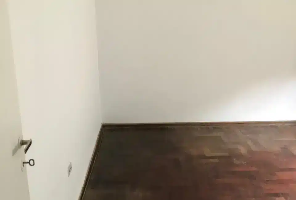 En Venta: Ezpeleta y Laprida