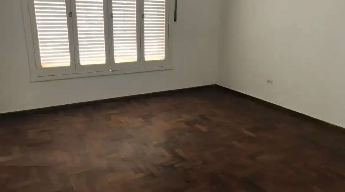 En Venta: Ezpeleta y Laprida